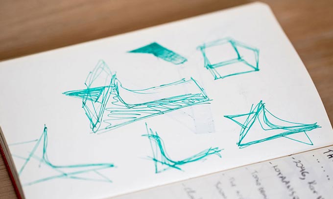 TRIANGLE CHAIR - EXPERIMENTATION