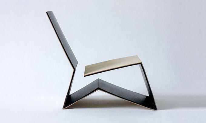 BEND CHAIR